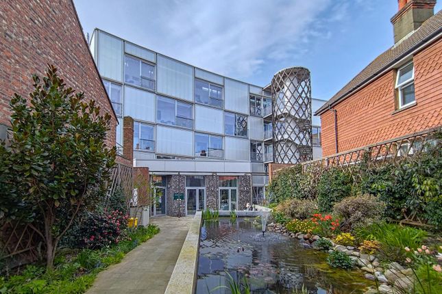 Flat for sale in Sutton Park Road, Seaford