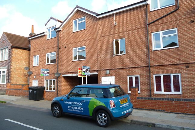 Thumbnail Flat to rent in Orton Road, Leicester