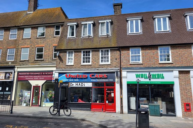 Retail premises to let in 9 &amp; 9A Grand Parade, High Street, Crawley