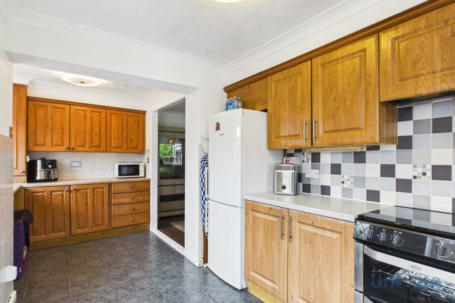 2, Bennett Road, Thornton-Cleveleys photo 4
