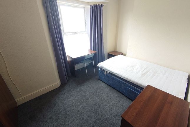 151 Adelaide Road, Liverpool photo 2