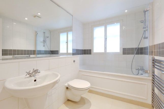 Flat 2, 28a, Seymour Place, London photo 4