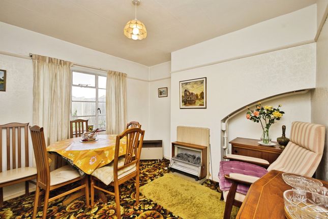 41, Wingate Avenue, Yeovil photo 3