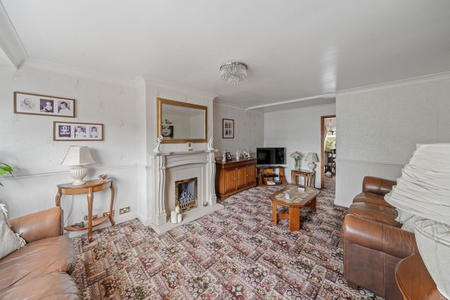 11 Angus Avenue, Leigh photo 4