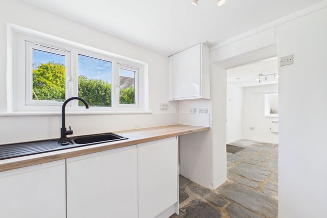 2 Ford Cottages, Holsworthy photo 2
