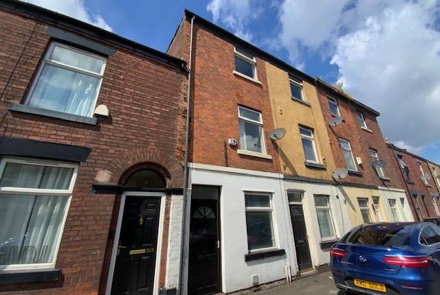 Property to rent in Ashton Road, Denton, Manchester