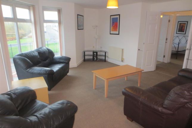 Thumbnail Flat to rent in Manchester Road, Swinton, Manchester