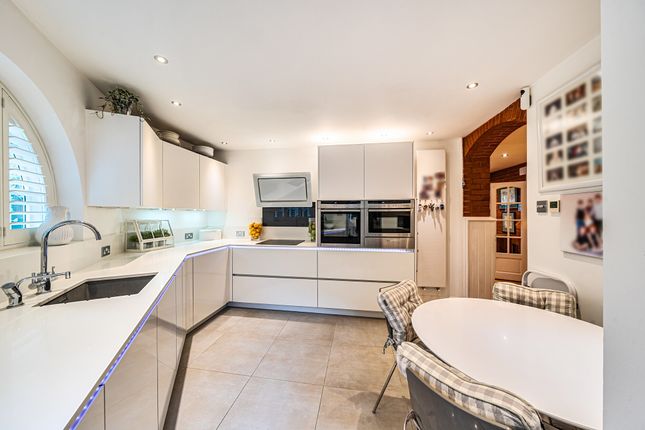 The Old Buttery, 7, Grace Avenue, Radlett photo 3