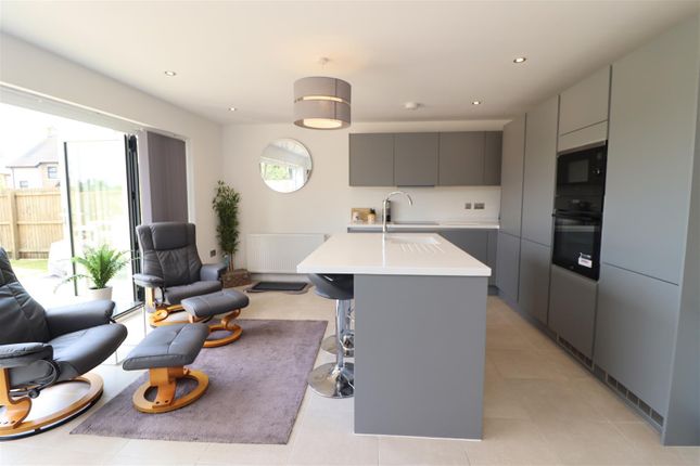 8, Cavendish Drive, Market Weighton photo 2