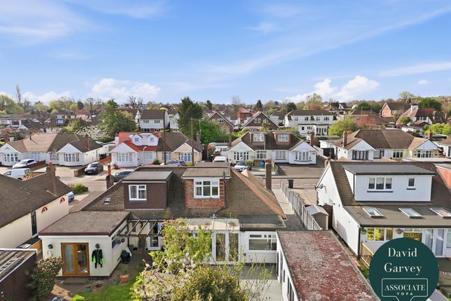 20, Cornhill Avenue, Hockley photo 2