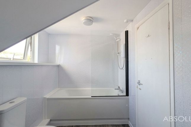 Top Flat, 59 Abbey Road, Torquay photo 3