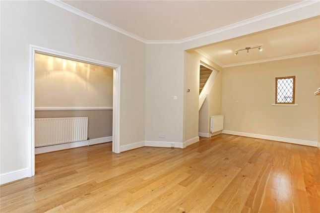 23, Brackley Road, London photo 4