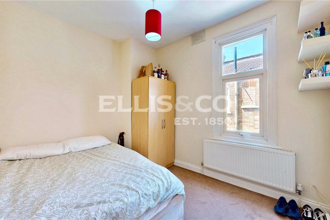 27, Little Ealing Lane, London photo 3