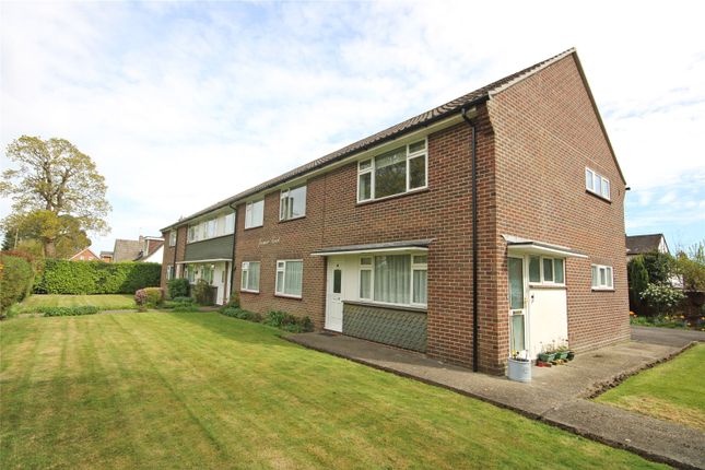 Flat for sale in Ashley Road, New Milton, Hampshire
