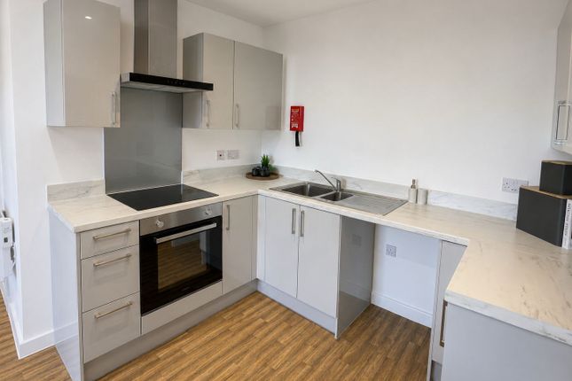 *AD ONLY* Flat E40, Fleet Court Block E, 27 Old Milton Street, Leicester photo 4