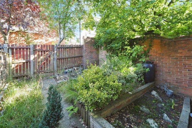 105, Warner Street, Derbyshire photo 4