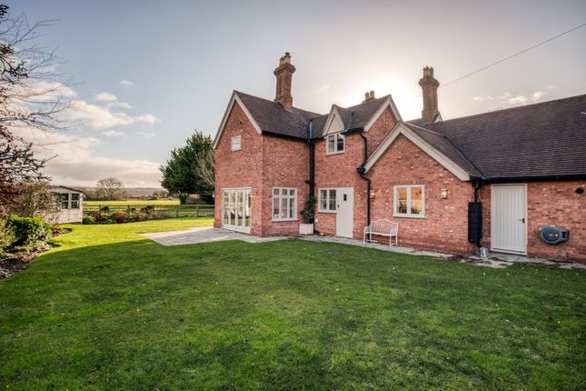 Lowes Lane Wellesbourne Warwick Warwickshire Cv35 4 Bedroom