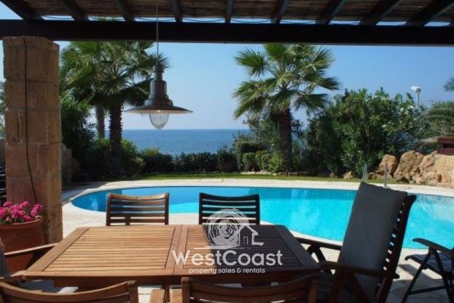 Villa for sale in Chloraka, Paphos, Cyprus