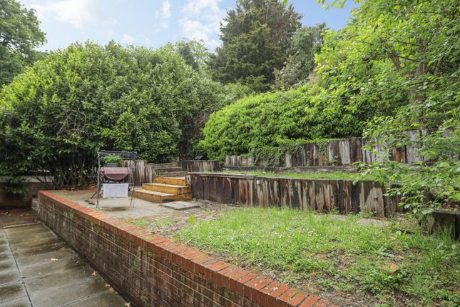 5, Kilndown Gardens, Kent photo 4