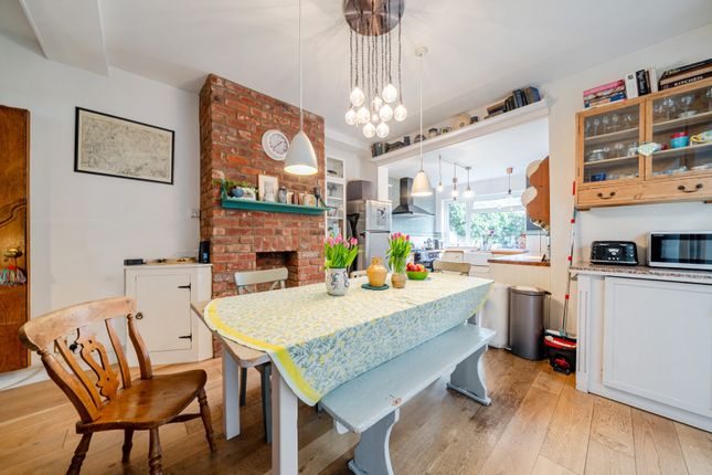 1, Woodcot Cottages, Shooters Hill photo 4
