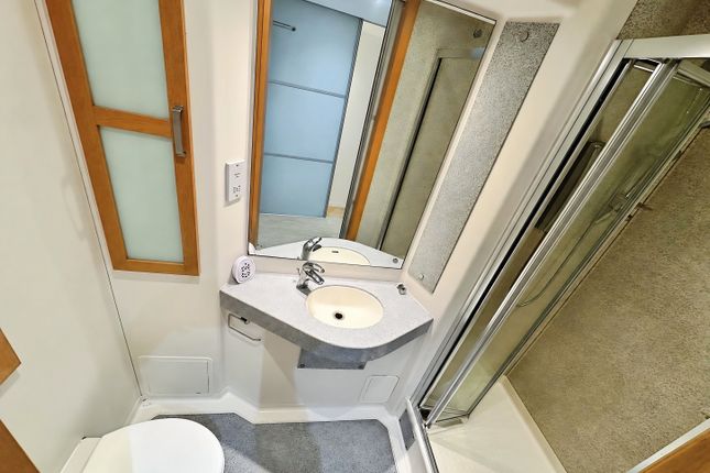 S122, Citispace South, West Yorkshire photo 4