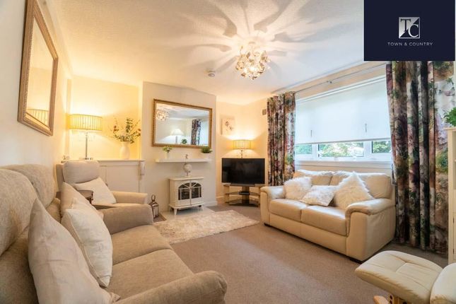 10, Howgate Avenue, Drumchapel photo 4