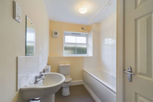 Flat for sale in Goodern Drive, Truro