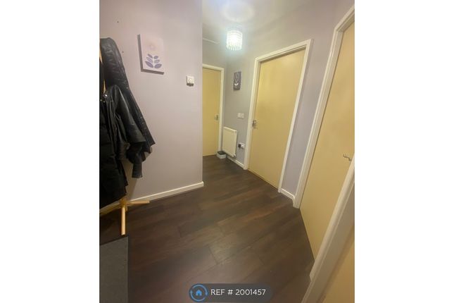 Flat to rent in Watergate Court, Leicester