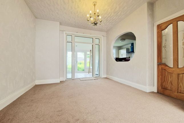 36 Russell Street, Manchester photo 3