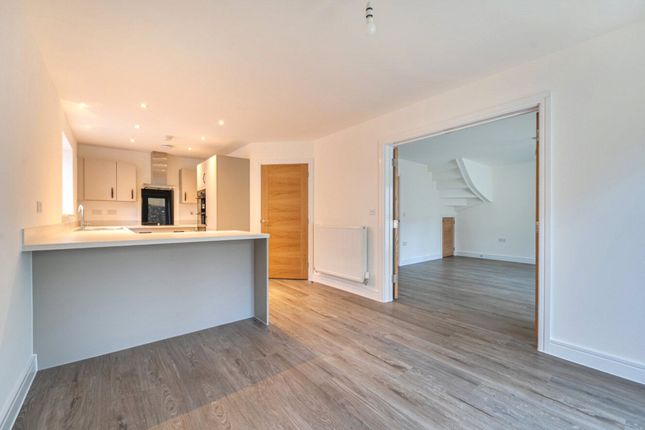 Plot 138, The Holly,, Little Cotton Farm, Dartmouth photo 2