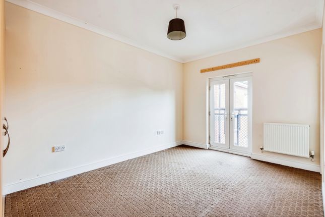 Flat for sale in Brasenose Driftway, Oxford, Oxfordshire