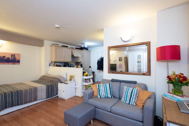 Flat for sale in Wilton Place, Salford