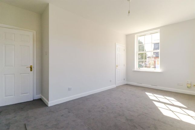 1, James Lee Square, Enfield photo 3