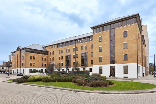 Office to let in Clockwise, Mountbatten House, Grosvenor Square, Southampton, Hampshire