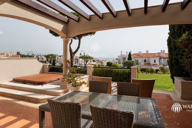 Apartment for sale in Dunas Douradas Beach Club, Almancil, Loulé, Central Algarve, Portugal