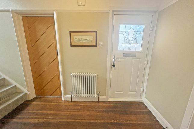 44, Laythorpe Avenue, Skegness photo 2