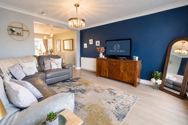 5 Avontoun Park, Linlithgow photo 2
