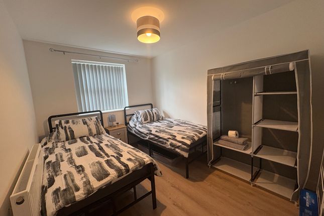 Room 1 , 53, Chepstow Road, Corby photo 3