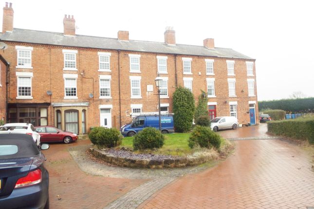 Flat to rent in Park Place, Worksop