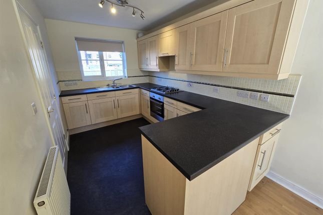 15, Bramley Way, Doncaster photo 2