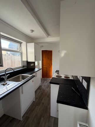 Sherwood Street, Huthwaite photo 4