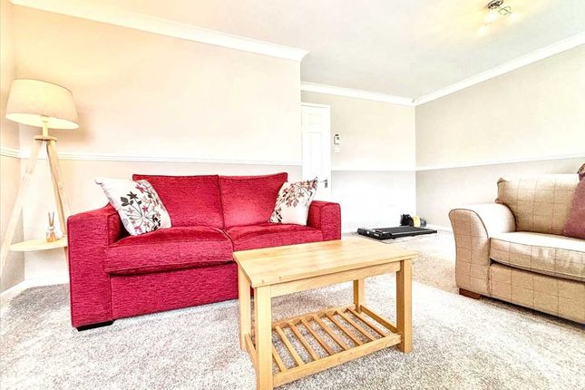 4, Derwent Drive, Kirkby In Ashfield photo 2
