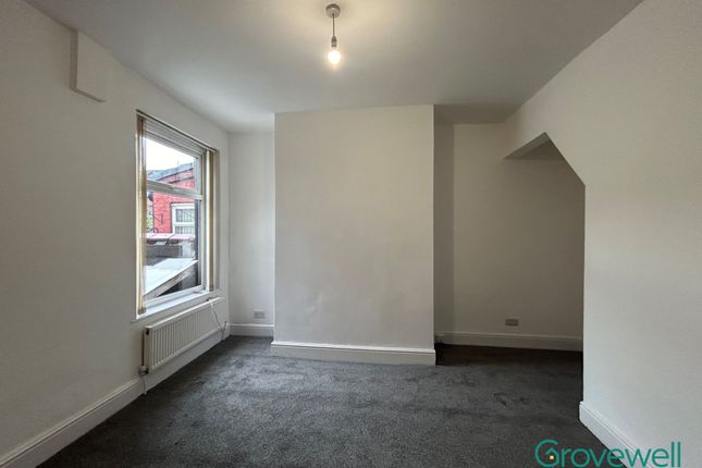 19 Richardson Road, Manchester photo 2