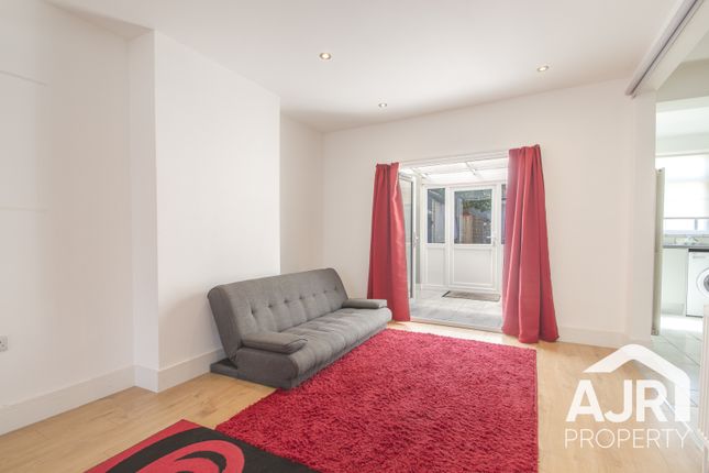 63 GRANVILLE ROAD, WELLING, WELLING photo 4