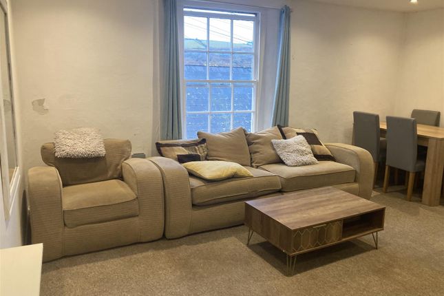 Flat 4, Sibbald House, North Street, Fowey photo 2