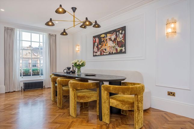 Flat 10, 50, South Audley Street, London photo 4