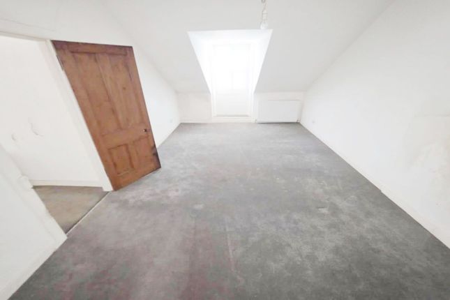 2, Comelybank Lane, Dumbarton photo 5
