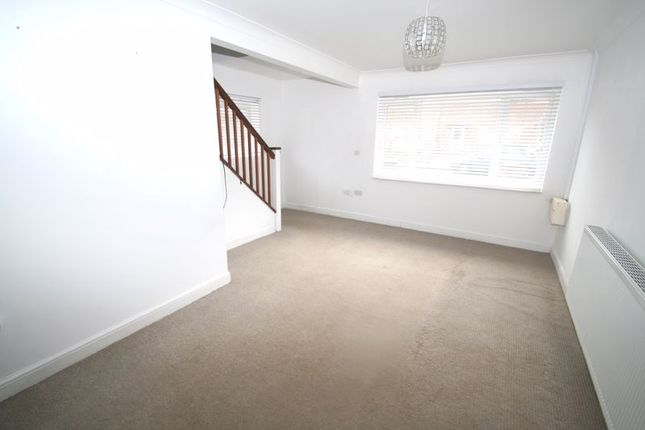 Gosden Road, Littlehampton photo 2