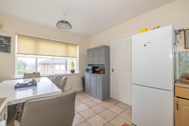 24, Gardeners Place, Canterbury photo 4