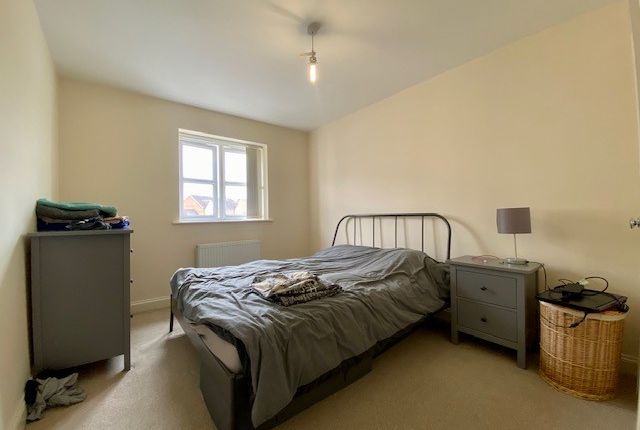 43, Aylesbury photo 5
